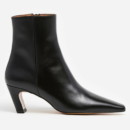 Svarta ankelboots med klack